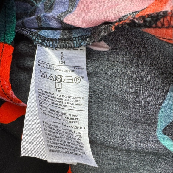 Old Navy Black Floral Shift Dress Size S - Picture 6 of 7